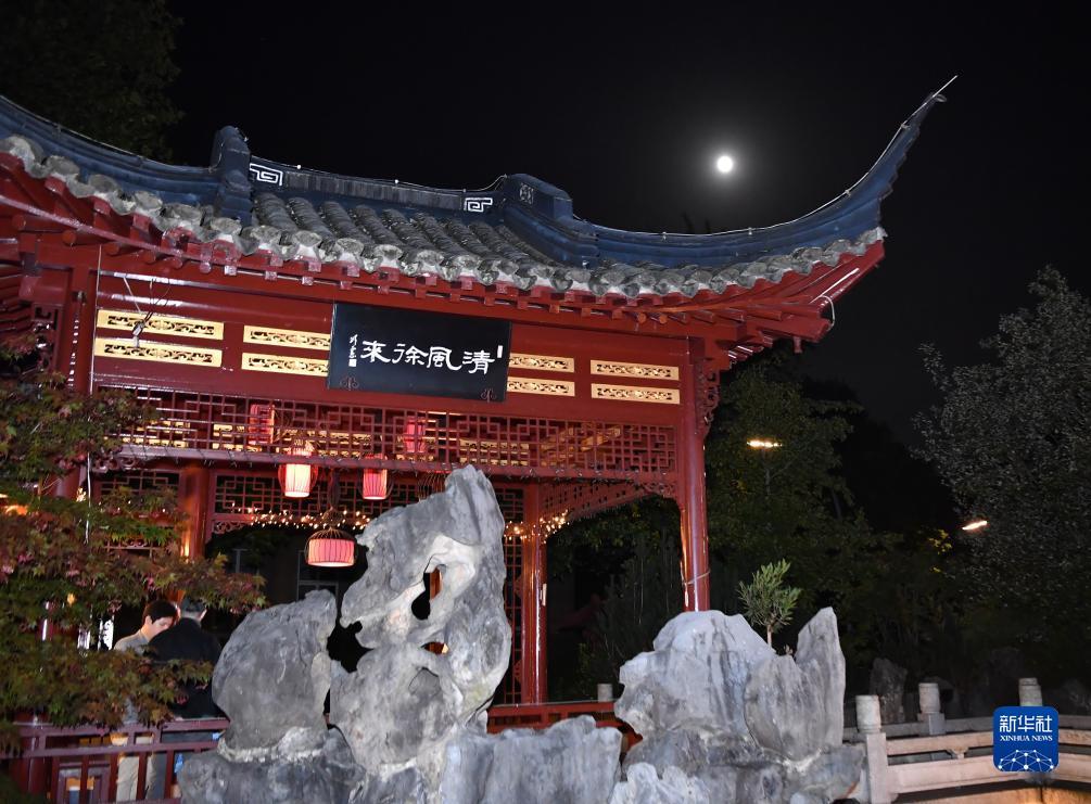 万人炸金花下载